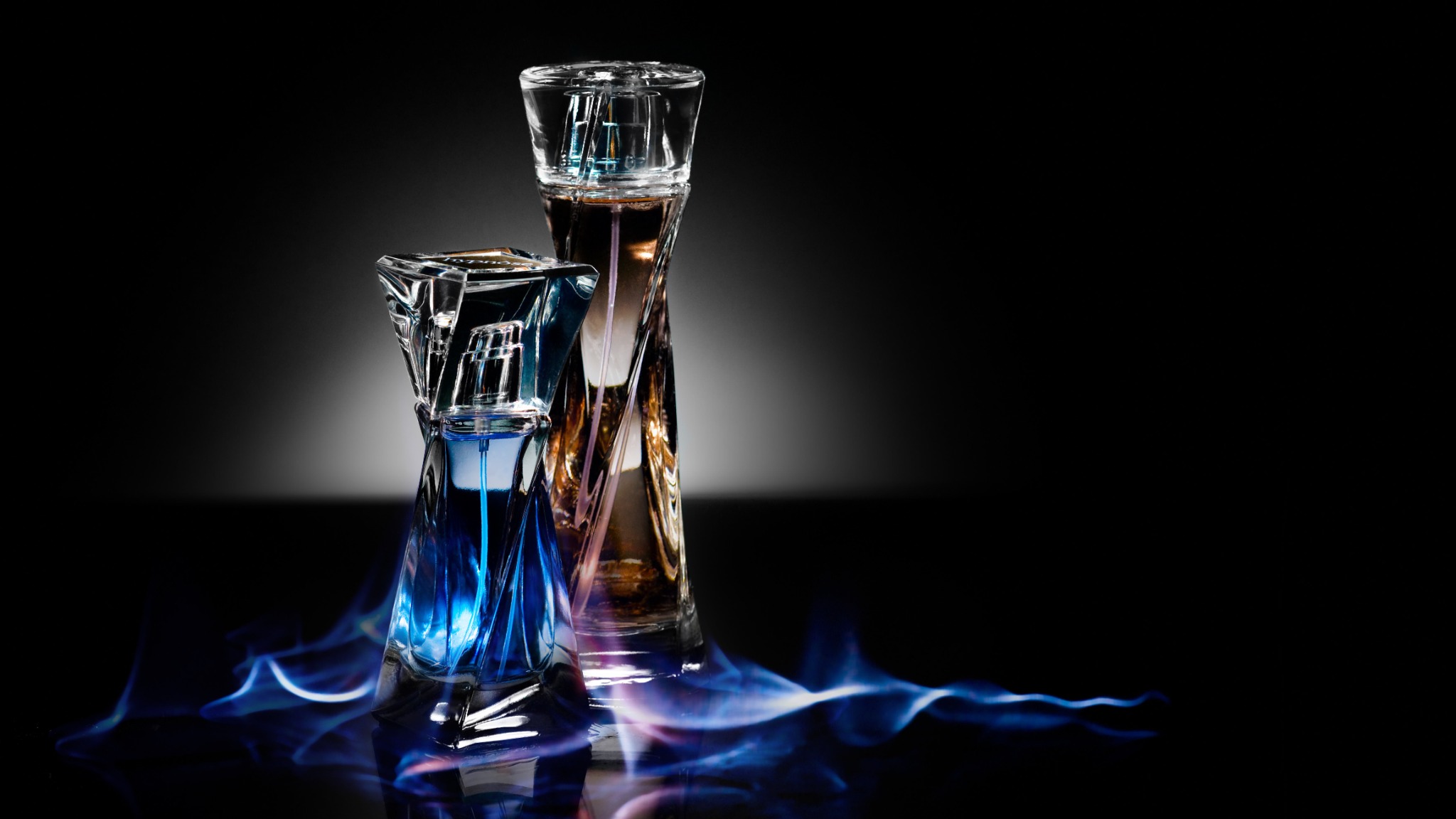 Luxe parfumflacons voor dames- en herengeuren